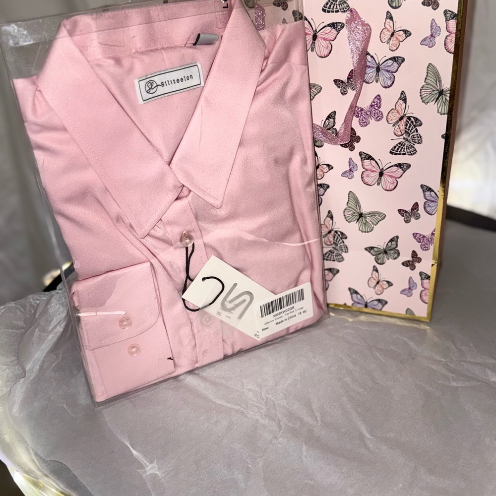 Siliteelon Pink Button-Up Shirt